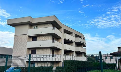 Quadrilocale con giardino privato 